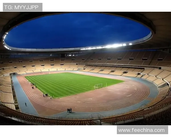 重庆足球场：激情与梦想交织的绿茵圣地，见证无数精彩瞬间与辉煌历史